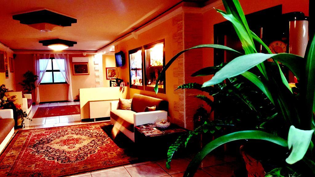 Hinterland Hotel クアルトゥ・サンテーレナ エクステリア 写真
